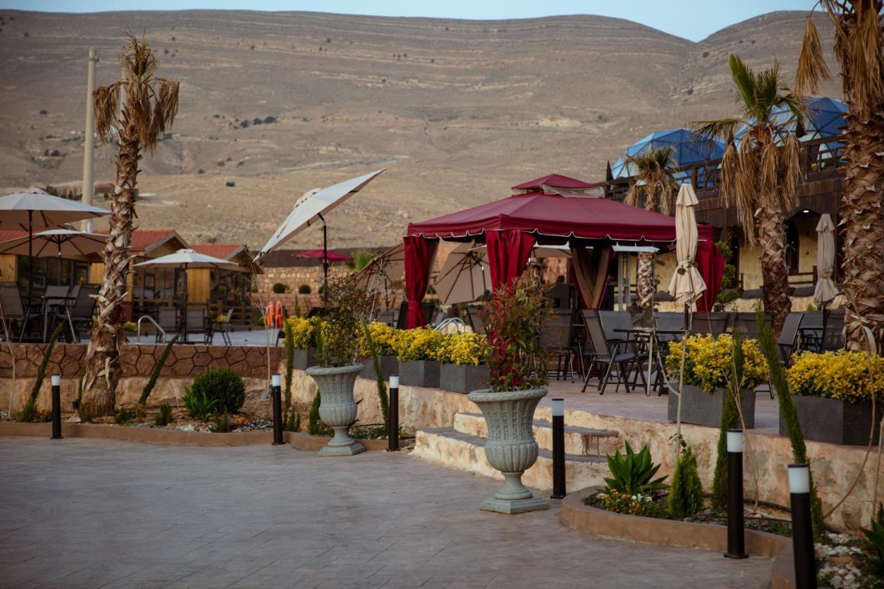 Petra Seasons Luxury Resort Al Hayy Exterior foto