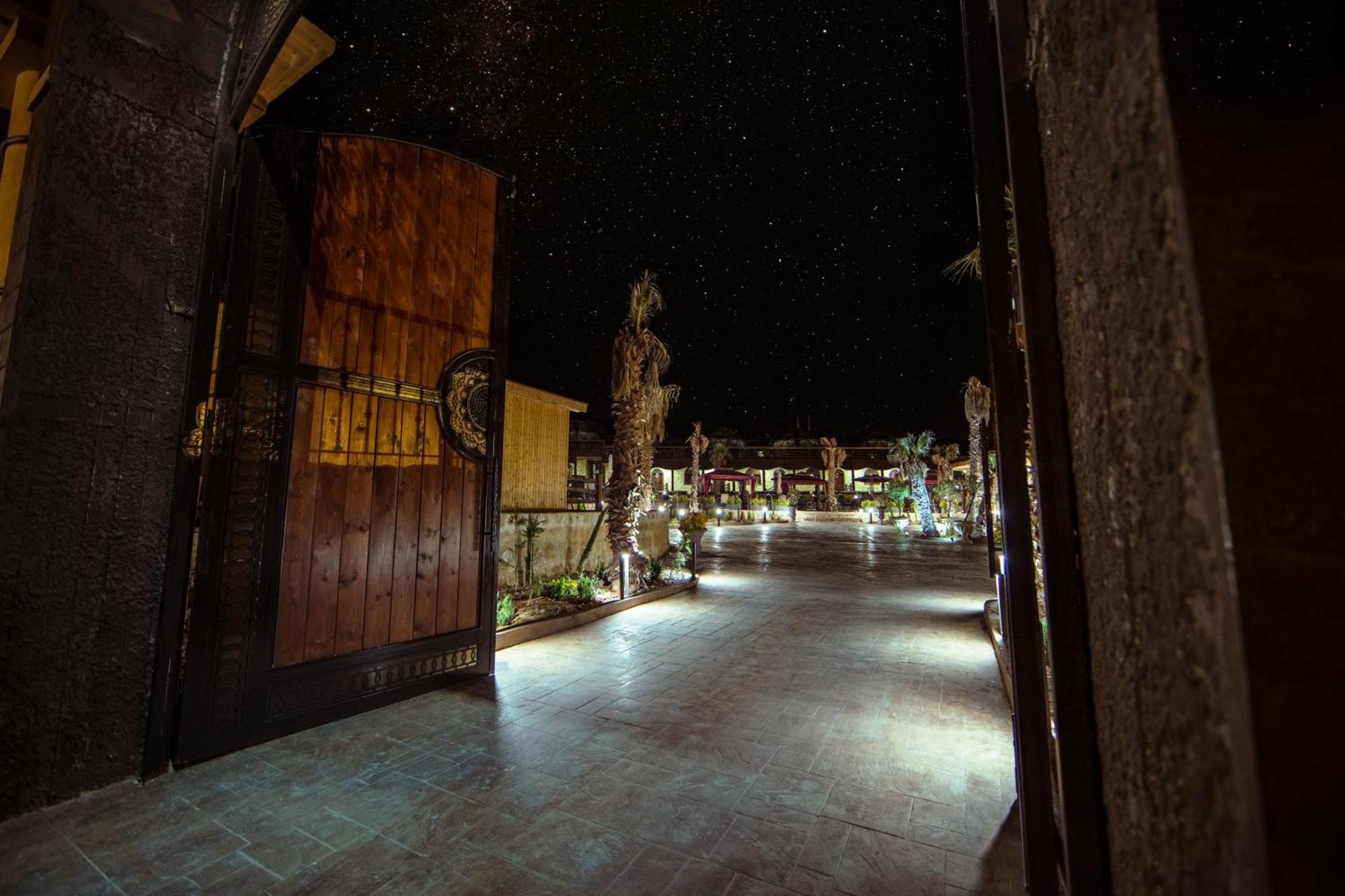 Petra Seasons Luxury Resort Al Hayy Exterior foto